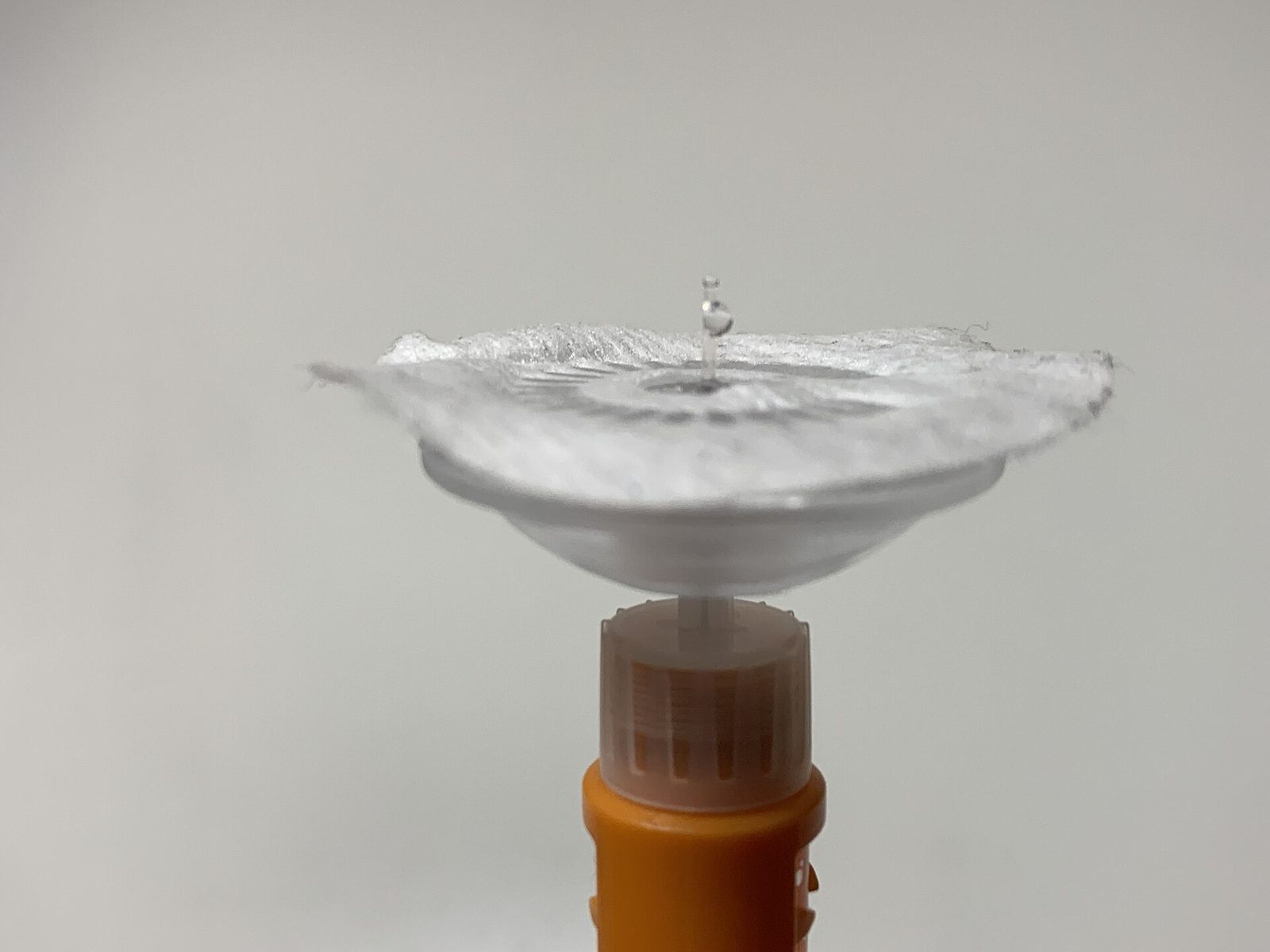 Enxaguante bucal todo dia pode fazer mal? Uso ocasional é seguro
