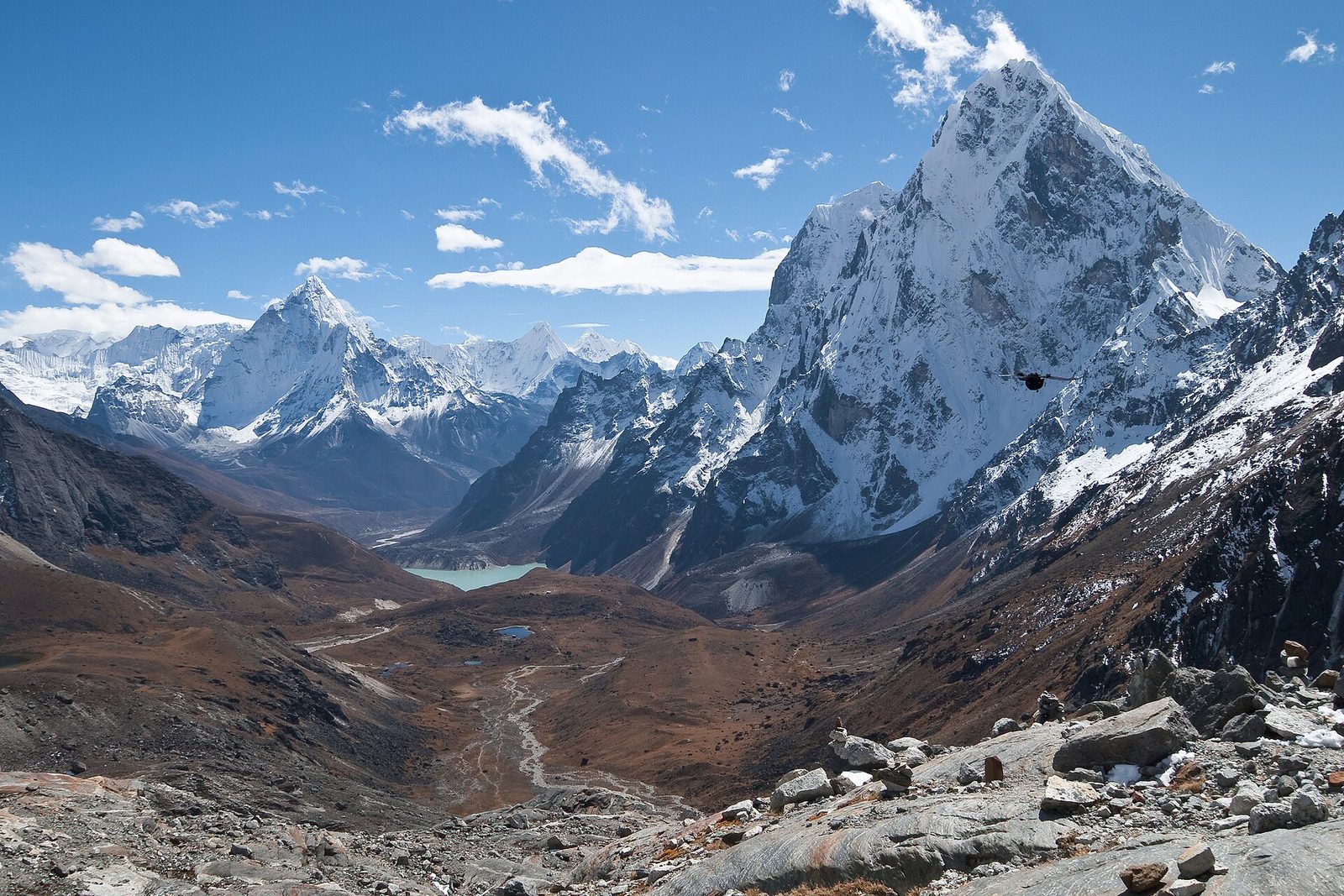 Equipes de resgate encontram sobreviventes no Nepal dez dias após o deslizamento