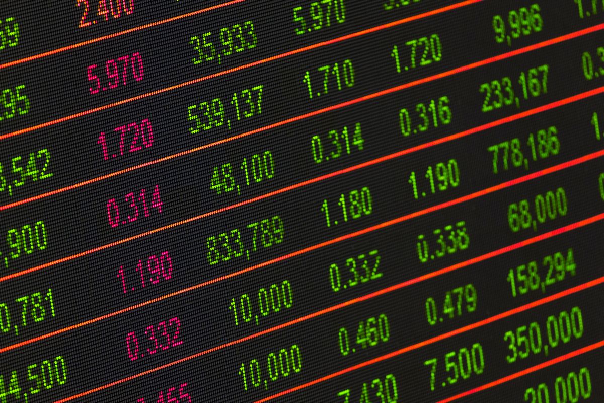 Mercado Europeu de Gin Mostra Sinais Mistos em 2026
