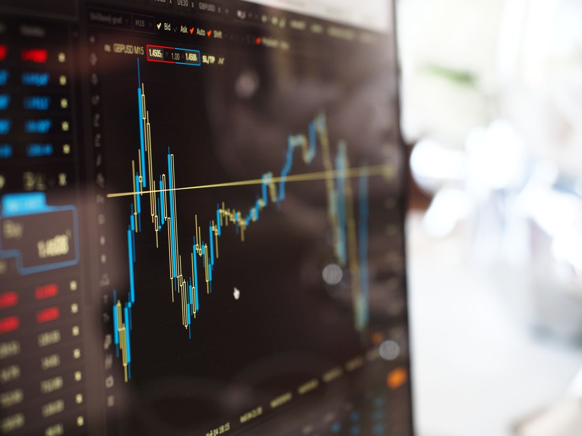 Tarifas nos EUA Pressionam Preço de Destilados Importados em 2026