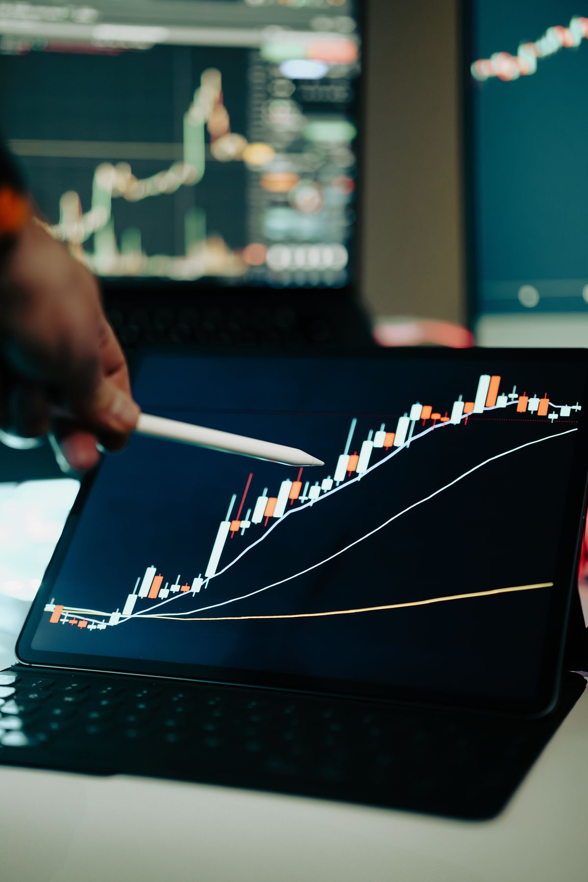 Volumes Globais de Gin Sobem 1% em 2025, Puxados por Mercados Emergentes