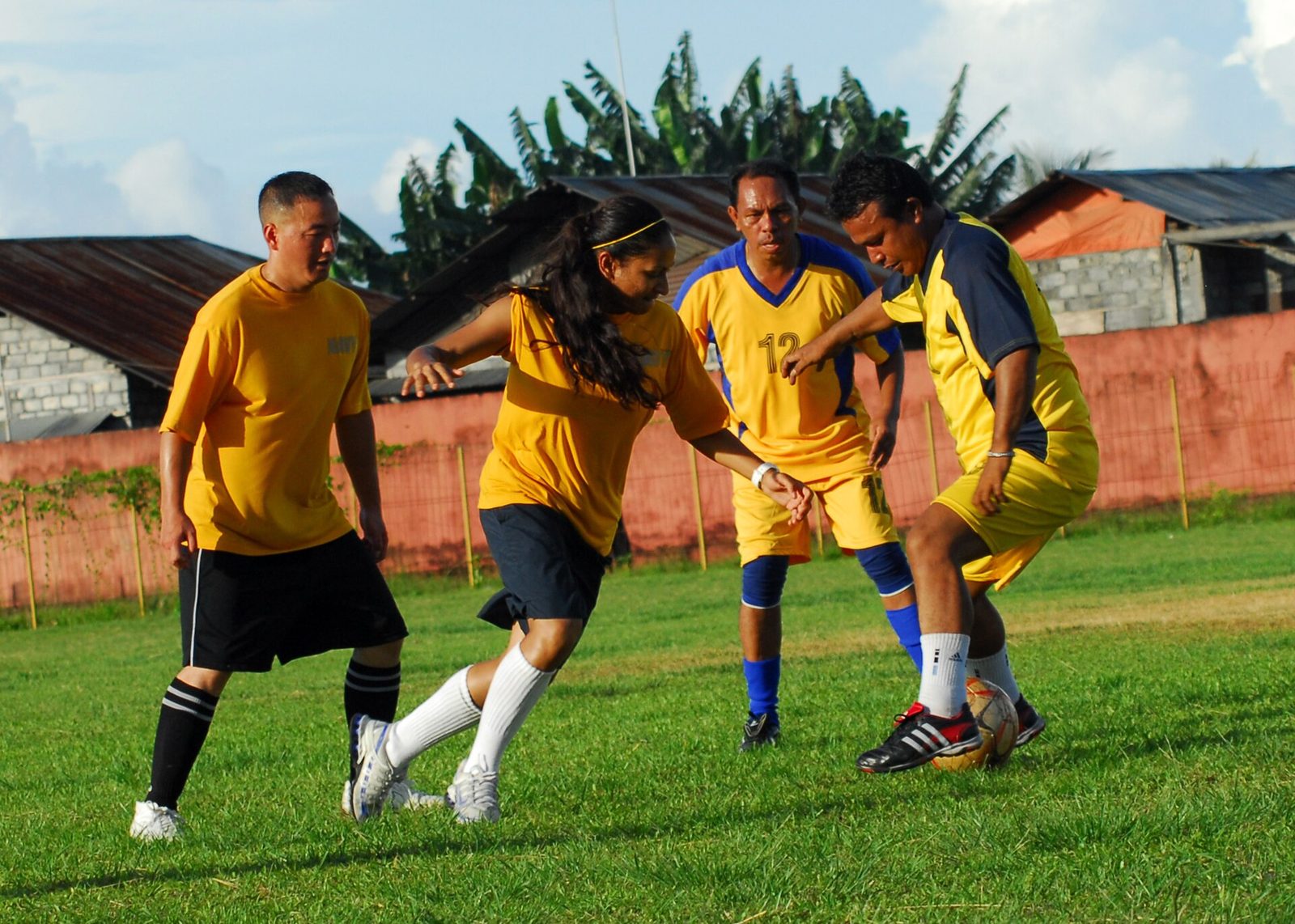 CRB vence o América-MG por 3 a 1, entra no G-6 da Série B e vira candidato real ao acesso