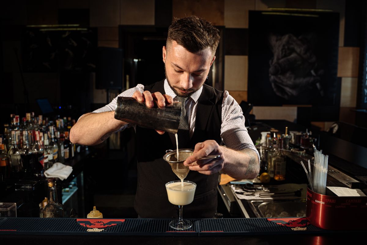 Diageo Bar Academy Expande Masterclasses de Gin para Bartenders
