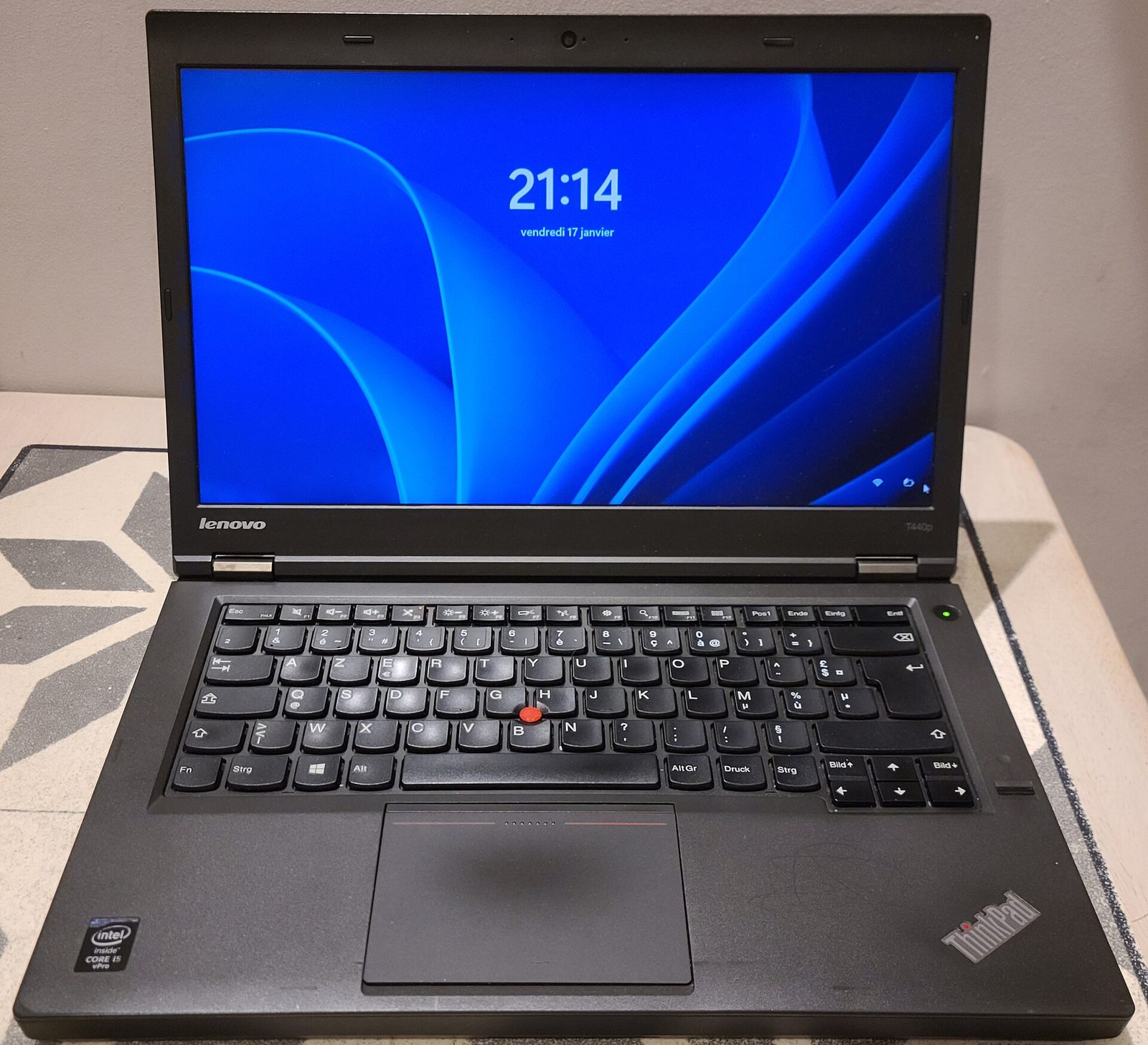 Lenovo responde ao MacBook Neo com o IdeaPad Vibe