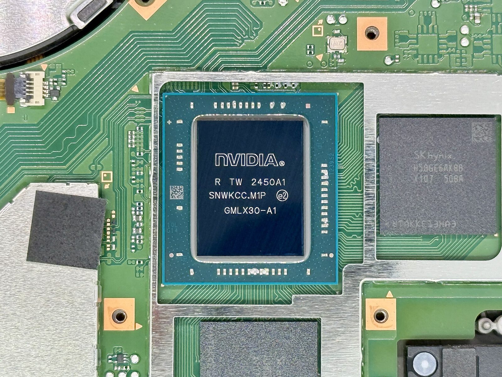 Nvidia compra a Hugging Face por cerca de R$ 66 bilhões e promete manter a plataforma de IA aberta